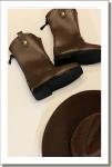 Affordable Designs - Canada - Leeann and Friends - Brown Cowboy Boots and Hat